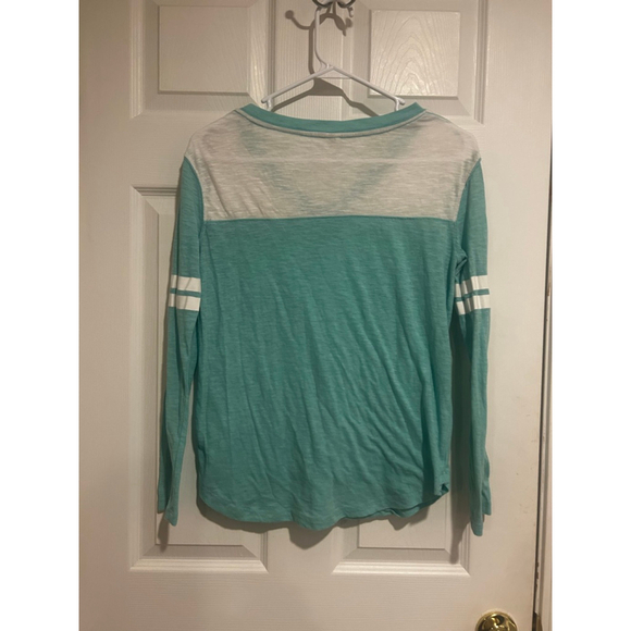 Le Women’s Turquoise “Mackinac Island” Long-sleeve Graphic Tee Sz. Small - Picture 2 of 6